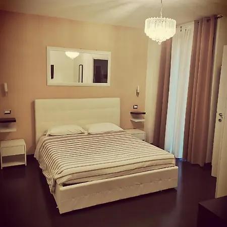 בית הארחה Sweetdreams Placa Civica אלגהרו